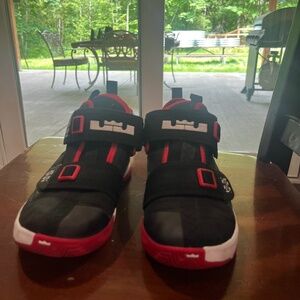 Nike Basketball Shoes